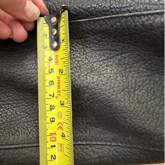 DKNY leather shoulder bag from the 1990s - Picture 6 of 8